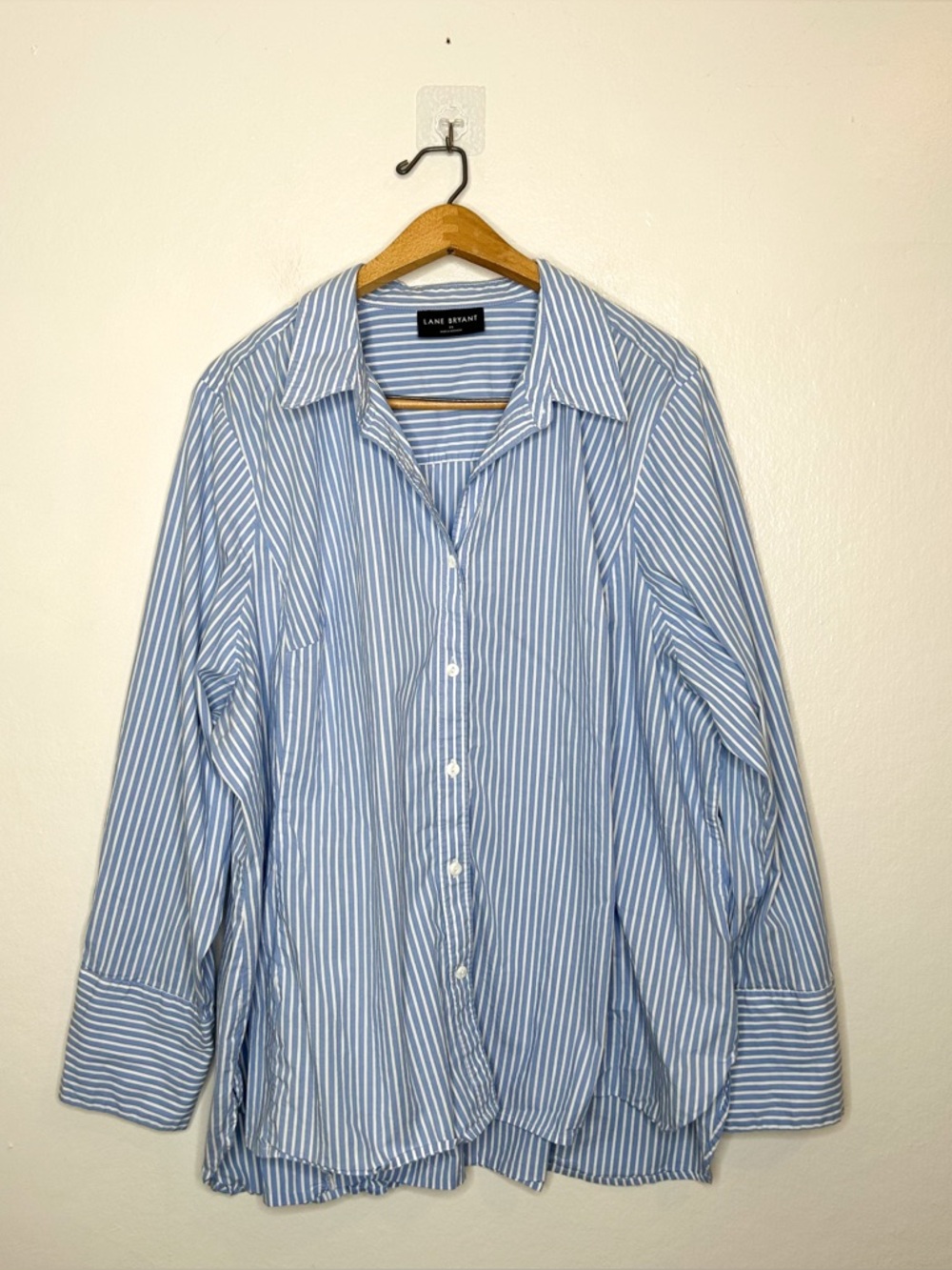 Lane Bryant Womens Button Down Stripe Girlfriend Shirt Blue White Plus Size 24 - Picture 2 of 7